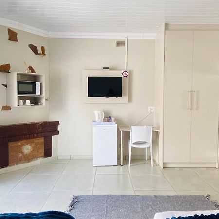 10 Tula Bed & Breakfast เวลคอม ภายนอก รูปภาพ