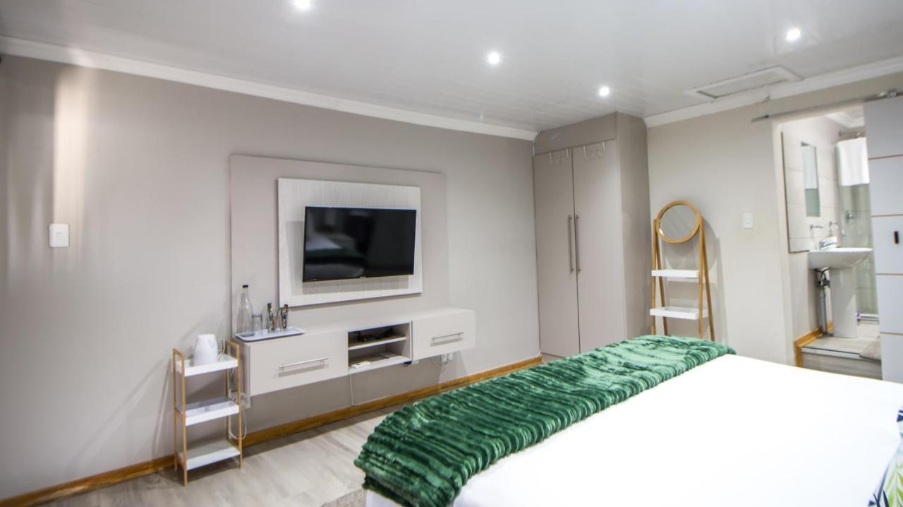 10 Tula Bed & Breakfast เวลคอม ภายนอก รูปภาพ