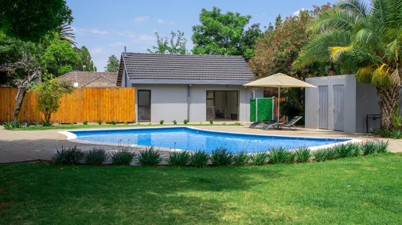 10 Tula Bed & Breakfast เวลคอม ภายนอก รูปภาพ