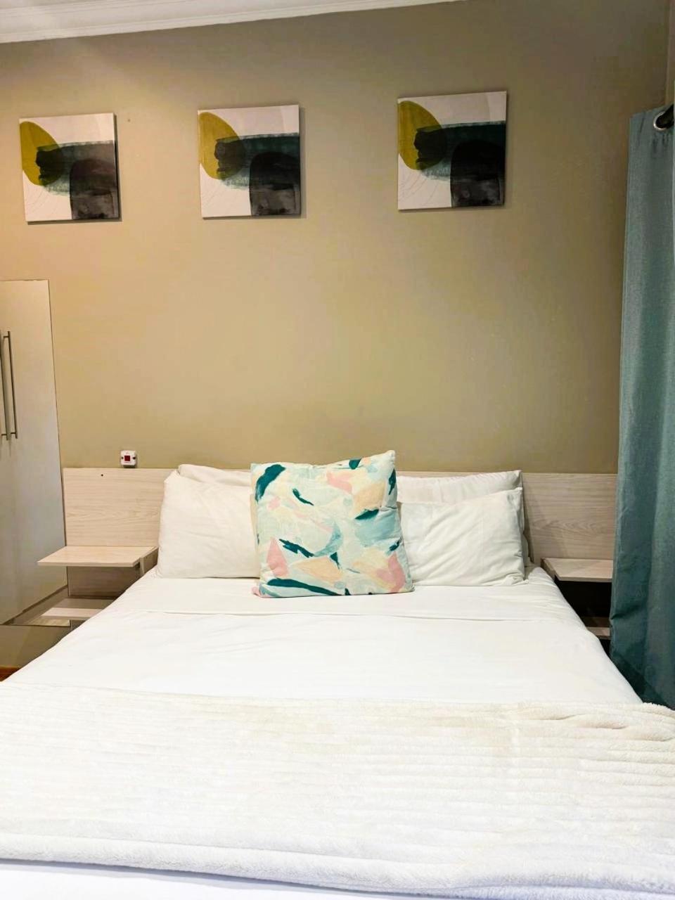 10 Tula Bed & Breakfast เวลคอม ภายนอก รูปภาพ